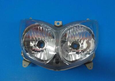 FARO FANALE CON DUE FERMI ROTTI SUZUKI BURGMAN 400  - Annuncio 8299683