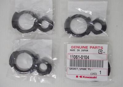 KIT 4 GUARNIZIONI CANDELA KAWASAKI Z 750 ABS 2007 - Annuncio 8300229