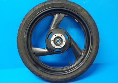 ruota anteriore con piccolo danno YAMAHA FAZER FZS  - Annuncio 8303165