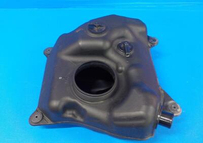 serbatoio benzina carburante SUZUKI BURGMAN 650 20  - Annuncio 8305144