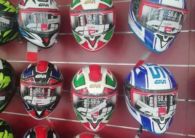 Casco integrale Givi 50.6 - Annuncio 8468198