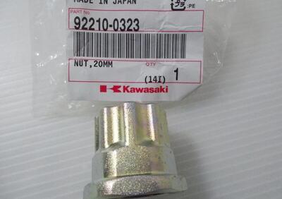 DADO PIGNONE CATENA TRASMISSIONE KAWASAKI - Annuncio 8304651