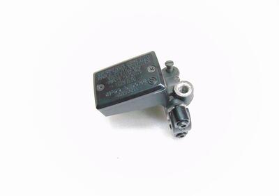 pompa freno anteriore YAMAHA MT-09 MT 09 850 2014  - Annuncio 8650691