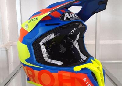 CASCO AIROH TWIST LIFT AZURE MATT - Annuncio 9036241