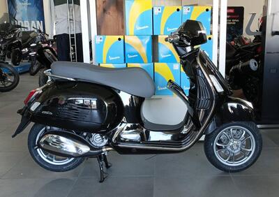 Vespa GTS 300 (2023 - 24) - Annuncio 9059227