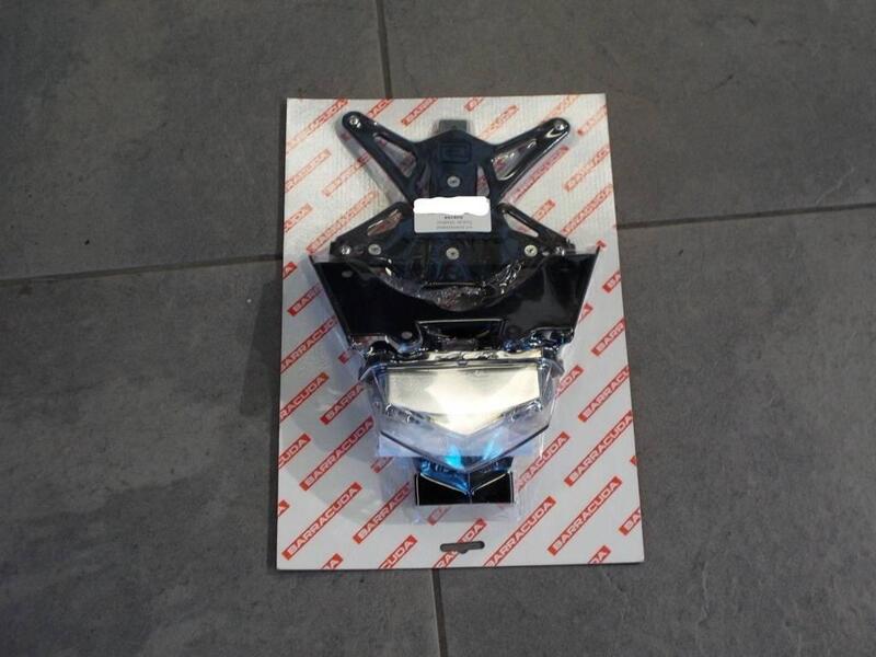 Portatarga Barracuda per Suzuki Gladius 650