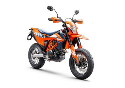 KTM 690 SMC R (2023 - 24) - Annuncio 9206119