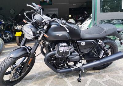 Moto Guzzi V7 Stone (2021 - 24) - Annuncio 9252138