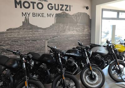 Moto Guzzi V7 Stone (2021 - 24) - Annuncio 9266788