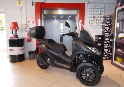 Piaggio MP3 300 Sport ABS Hpe (2021 - 24) - Annuncio 9269089