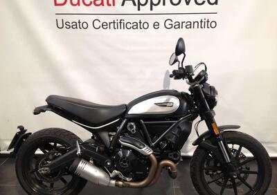 Ducati Scrambler 800 Icon Dark (2021 - 22) - Annuncio 9347820