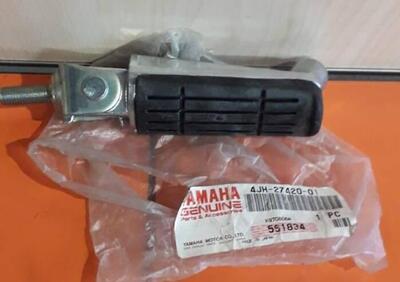 Pedana anteriore Sx Yamaha FZR/Thundercat 4JH27420 - Annuncio 9365491