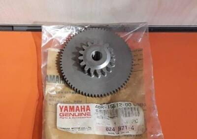 Ingranaggio folle Yamaha 4BP155120000 - Annuncio 9366833