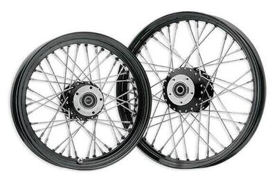 Ruota anteriore 16X3,5 - 40 raggi nera Per Softail  - Annuncio 8559338