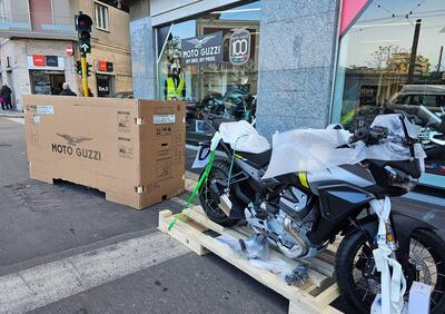 Moto Guzzi Stelvio (2024) - Annuncio 9373487