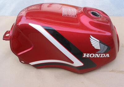 Serbatoio carburante vf 400 f Honda - Annuncio 9378820