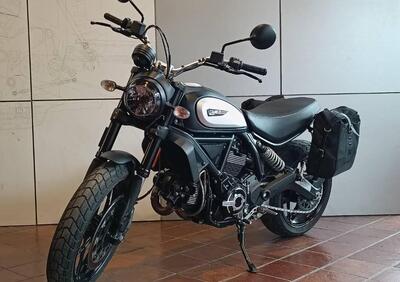 Ducati Scrambler 800 Icon Dark (2021 - 22) - Annuncio 9381758
