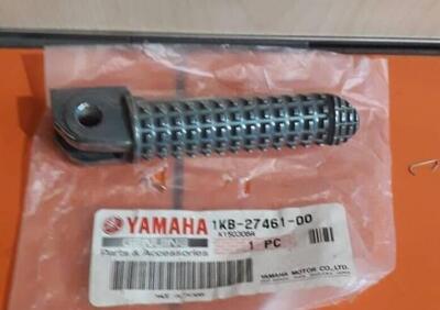 -Pedana ant Dx Yamaha R1 1KB274610000 - Annuncio 9387858