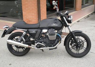 Moto Guzzi V7 Stone (2012 - 15) - Annuncio 9409332