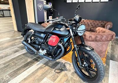Moto Guzzi V7 Stone (2021 - 24) - Annuncio 9428606