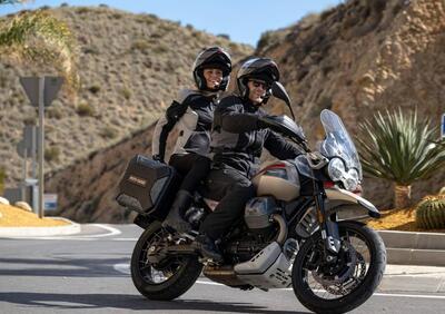 Moto Guzzi V85 TT Travel (2024) - Annuncio 9429540