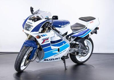 Suzuki RGV GAMMA 250 - Annuncio 9429831