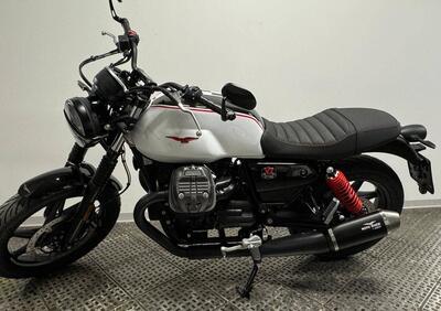 Moto Guzzi V7 Stone Ten (2024) - Annuncio 9430320