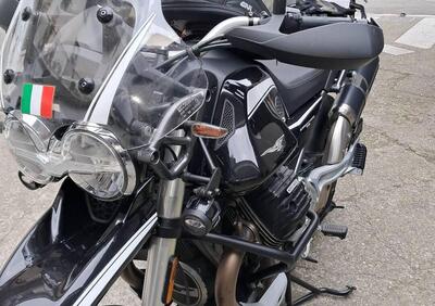 Moto Guzzi V85 TT Guardia d'Onore (2022 - 23) - Annuncio 9430633