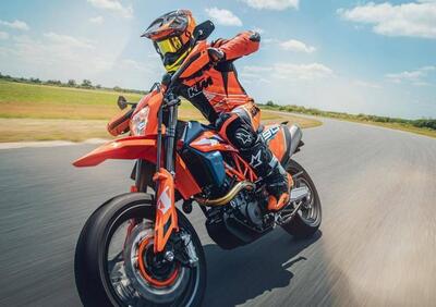 KTM 690 SMC R (2023 - 25) - Annuncio 9441642