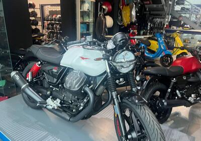Moto Guzzi V7 Stone Ten (2024) - Annuncio 9443794