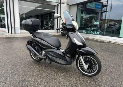 Piaggio Beverly 300 i.e. Police ABS-ASR (2017 - 20) - Annuncio 9454734