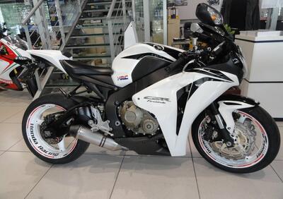 Honda CBR 1000 RR Fireblade (2008 - 11) - Annuncio 9478281