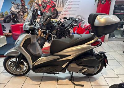 Piaggio Beverly 400 ABS-ASR (2021 - 24) - Annuncio 9484361