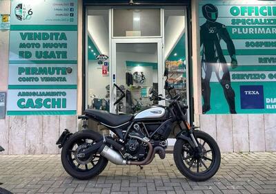 Ducati Scrambler 800 Icon Dark (2021 - 22) - Annuncio 9488170