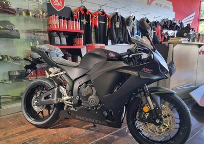 Honda CBR 600 RR (2024) - Annuncio 9488229