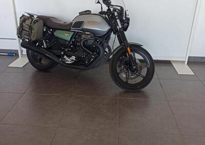 Moto Guzzi V7 Stone Centenario (2021 - 22) - Annuncio 9489513