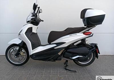 Piaggio Beverly 300 ABS-ASR (2021 - 24) - Annuncio 9492643