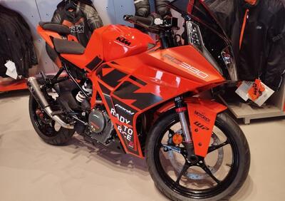 KTM RC 390 (2022 - 24) - Annuncio 9493389