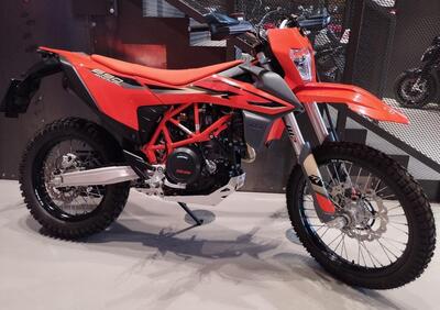 KTM 690 Enduro R (2022 - 24) - Annuncio 9496125