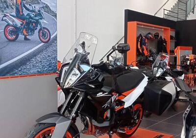 KTM 890 SMT (2023 - 24) - Annuncio 9497794