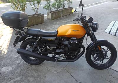 Moto Guzzi V7 III Stone (2017 - 20) - Annuncio 9499677