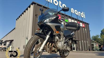 Yamaha FZ6 Fazer (2004 - 07) Usata
