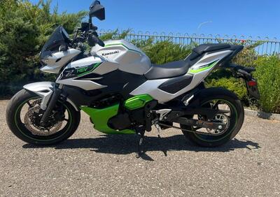 Kawasaki Z7 Hybrid (2024) - Annuncio 9502398