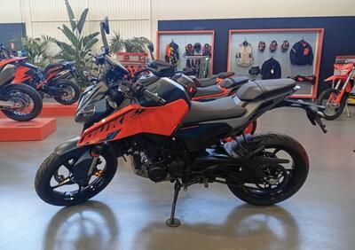 KTM 125 Duke (2024) - Annuncio 9510775