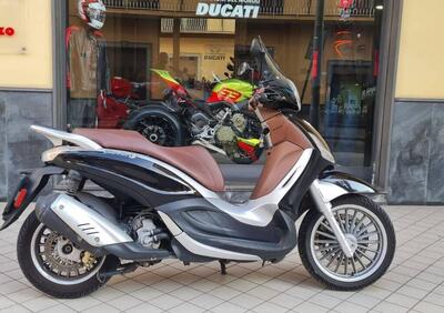 Piaggio Beverly 300 i.e. ABS-ASR (2016 - 20) - Annuncio 9512495