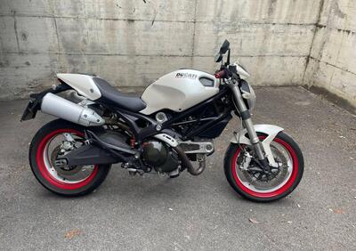 Ducati Monster 696 Plus (2007 - 14) - Annuncio 9515398