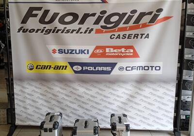 KIT BORSE CF MOTO IN ALLUMINIO PER MT 800 - Annuncio 9516553