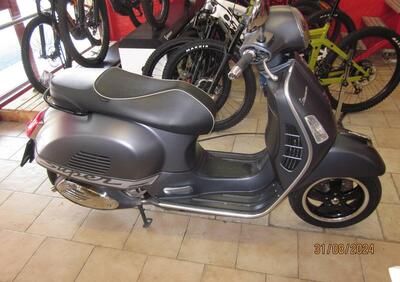 Vespa GTS 300 Super Sport ABS (2010 - 16) - Annuncio 9518784