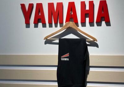 PANTALONI/PANTLONCINI Yamaha - Annuncio 9522215