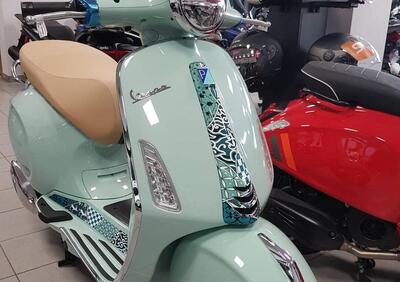 Vespa Primavera 125 Batik (2024) - Annuncio 9527273